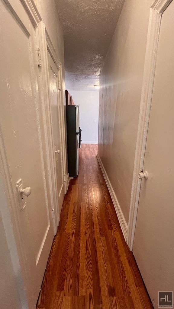 593 Miller Avenue - Photo 12