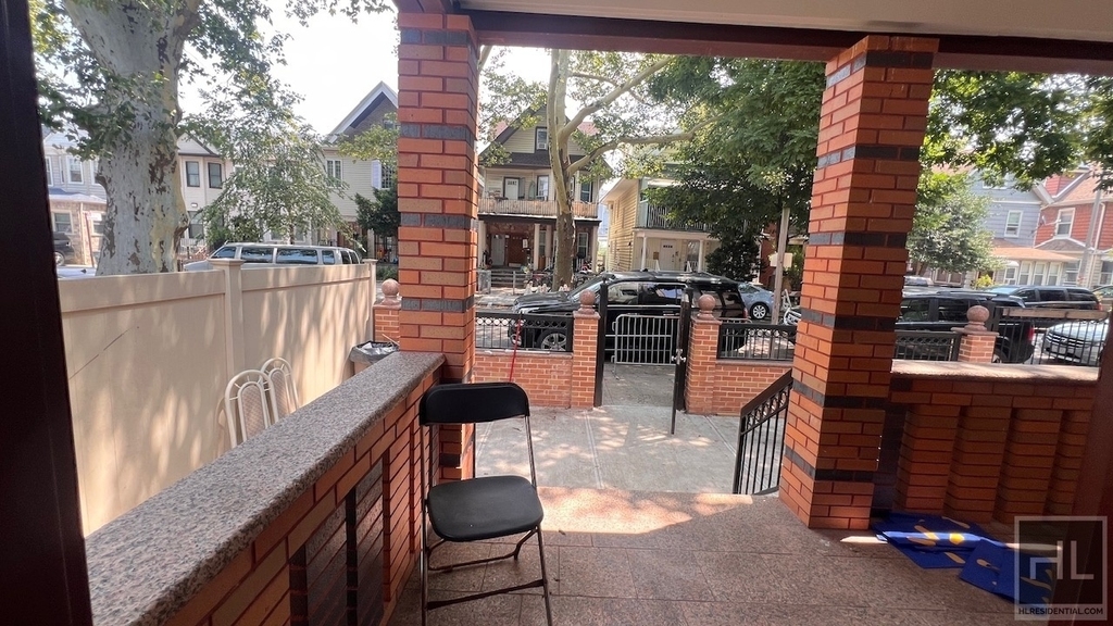 610 East 3 Street - Photo 15
