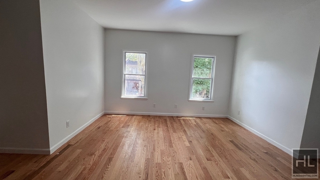 610 East 3 Street - Photo 9