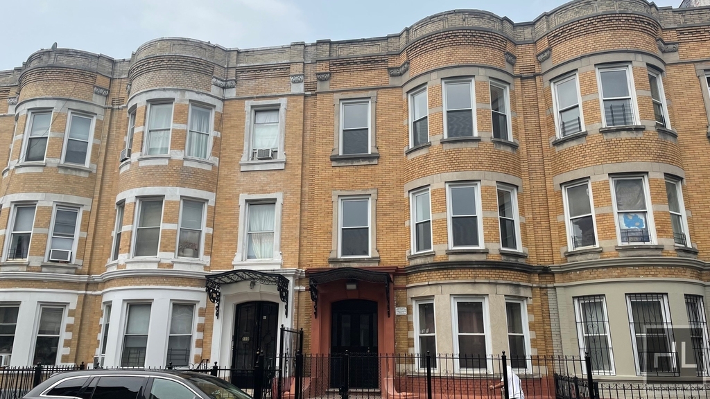 2311 Newkirk Avenue - Photo 24