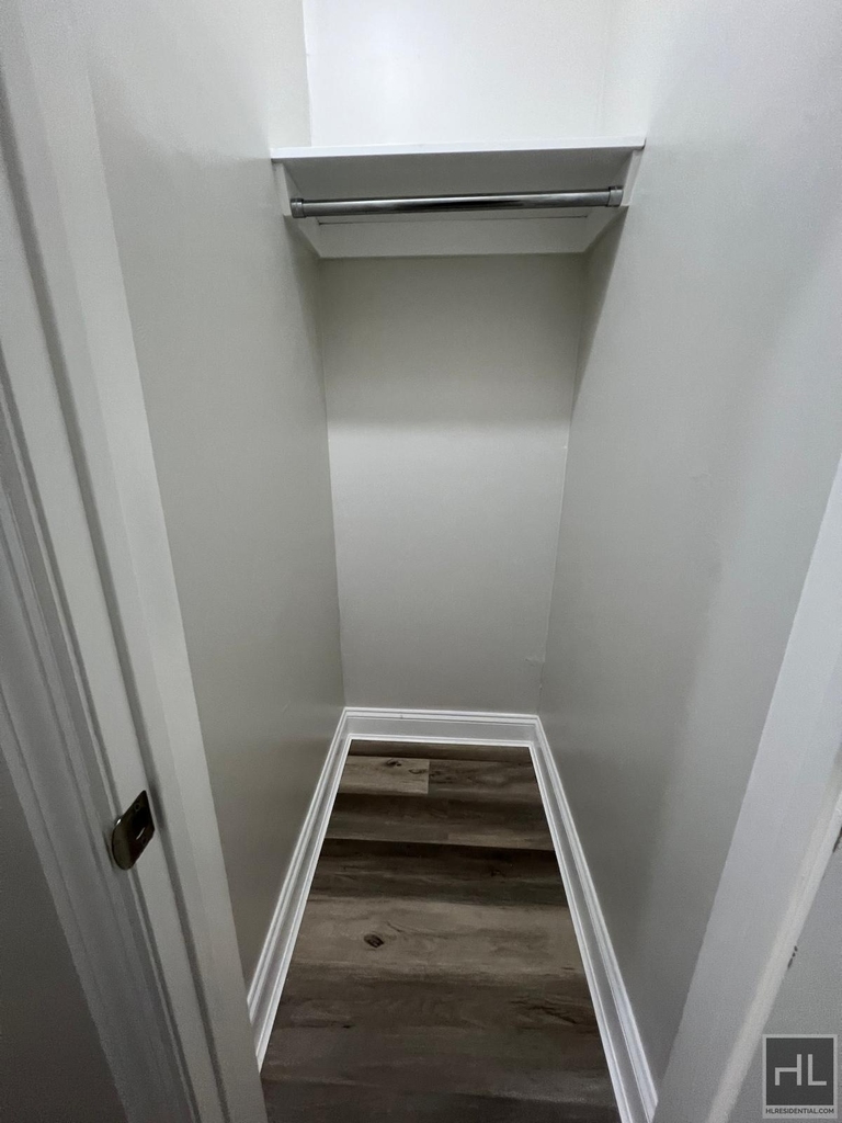 2311 Newkirk Avenue - Photo 4