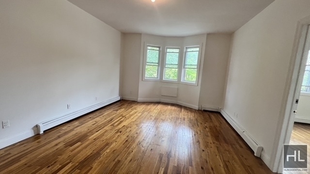 548 Rockaway Avenue - Photo 3