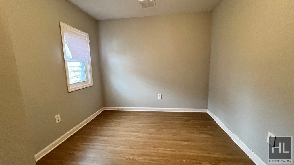 North Burgher Avenue - Photo 12