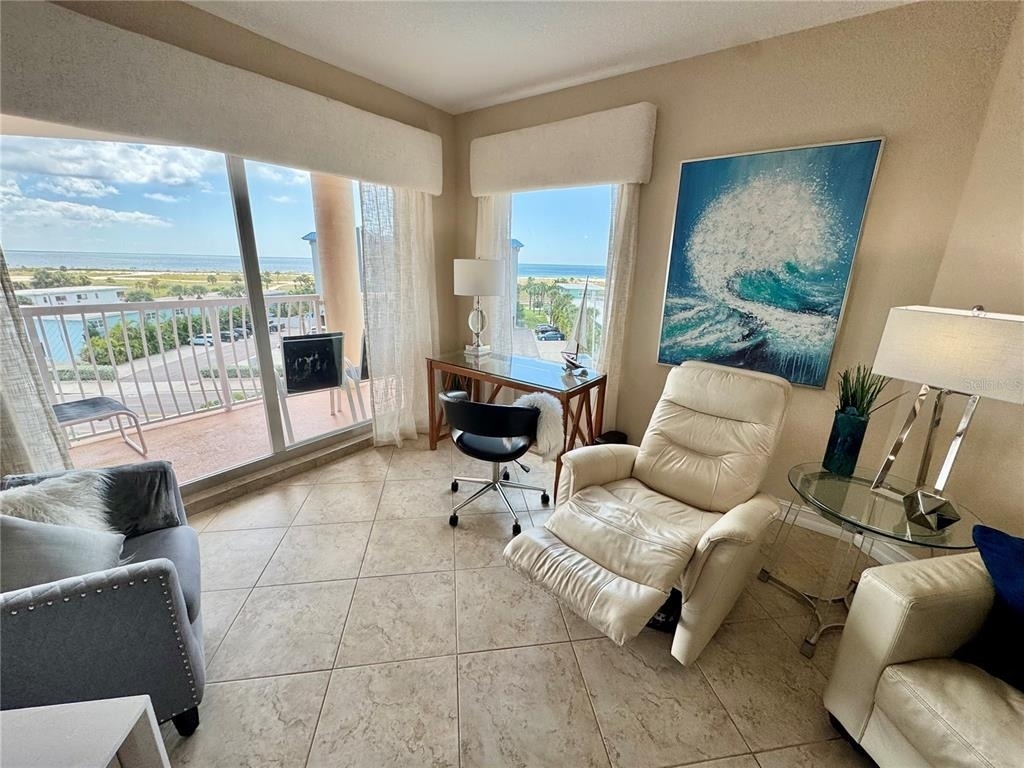 11605 Gulf Boulevard - Photo 3