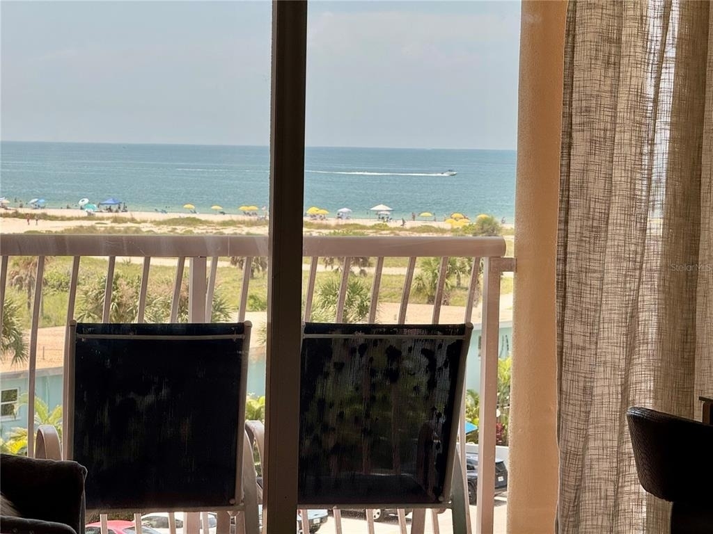 11605 Gulf Boulevard - Photo 8