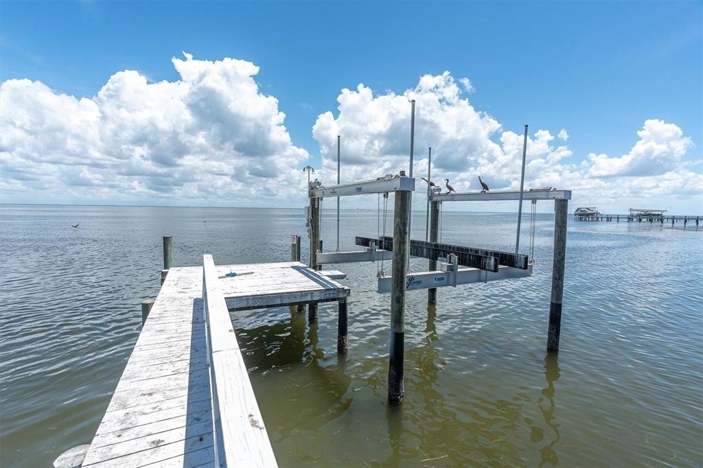 5810 Bahama Shores Drive S - Photo 45
