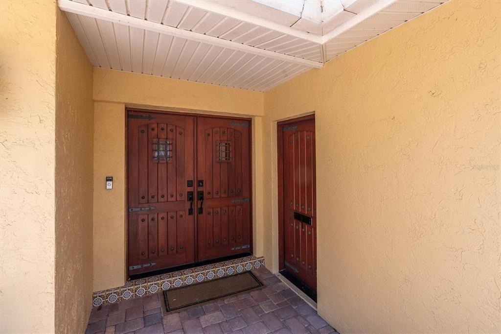 5810 Bahama Shores Drive S - Photo 5