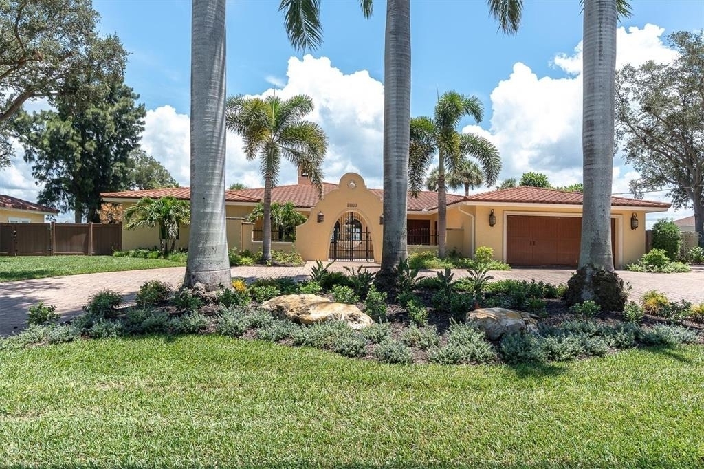 5810 Bahama Shores Drive S - Photo 76