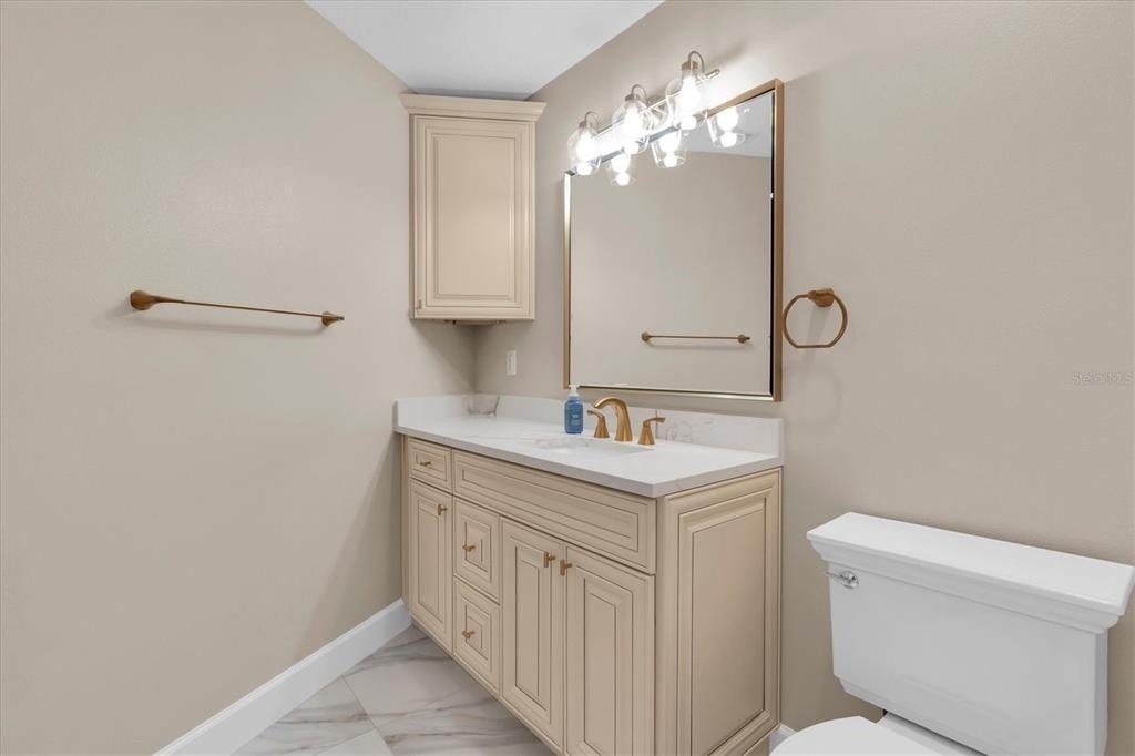 5810 Bahama Shores Drive S - Photo 34