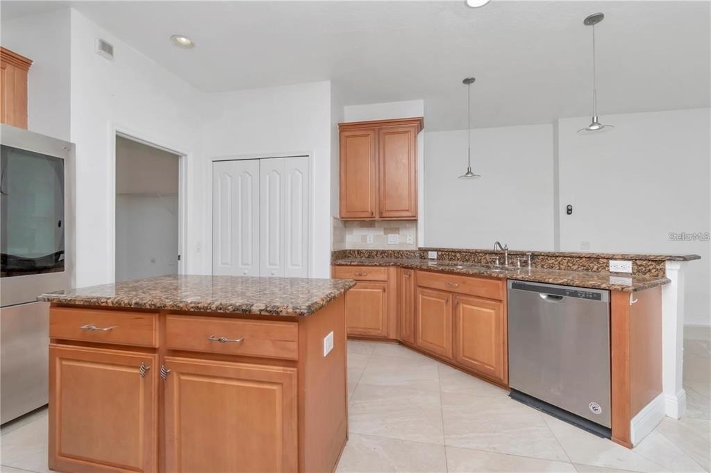 29822 Boyette Oaks Place - Photo 9
