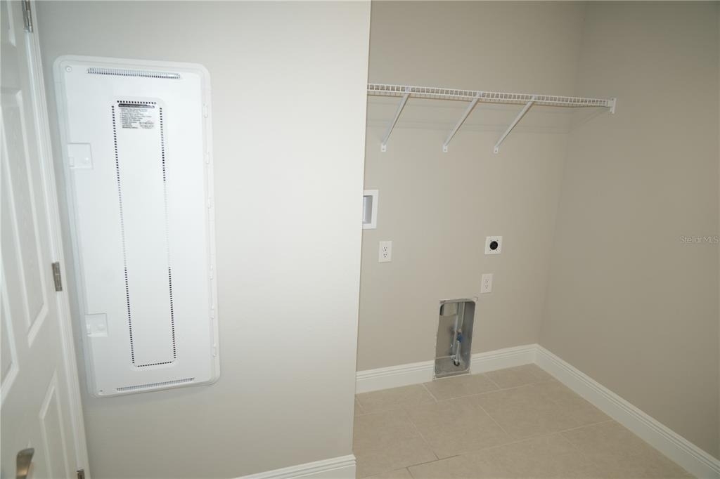 5450 Wayfarer Avenue - Photo 26