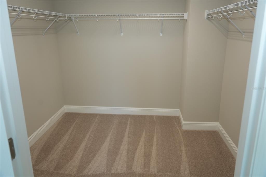 5450 Wayfarer Avenue - Photo 17