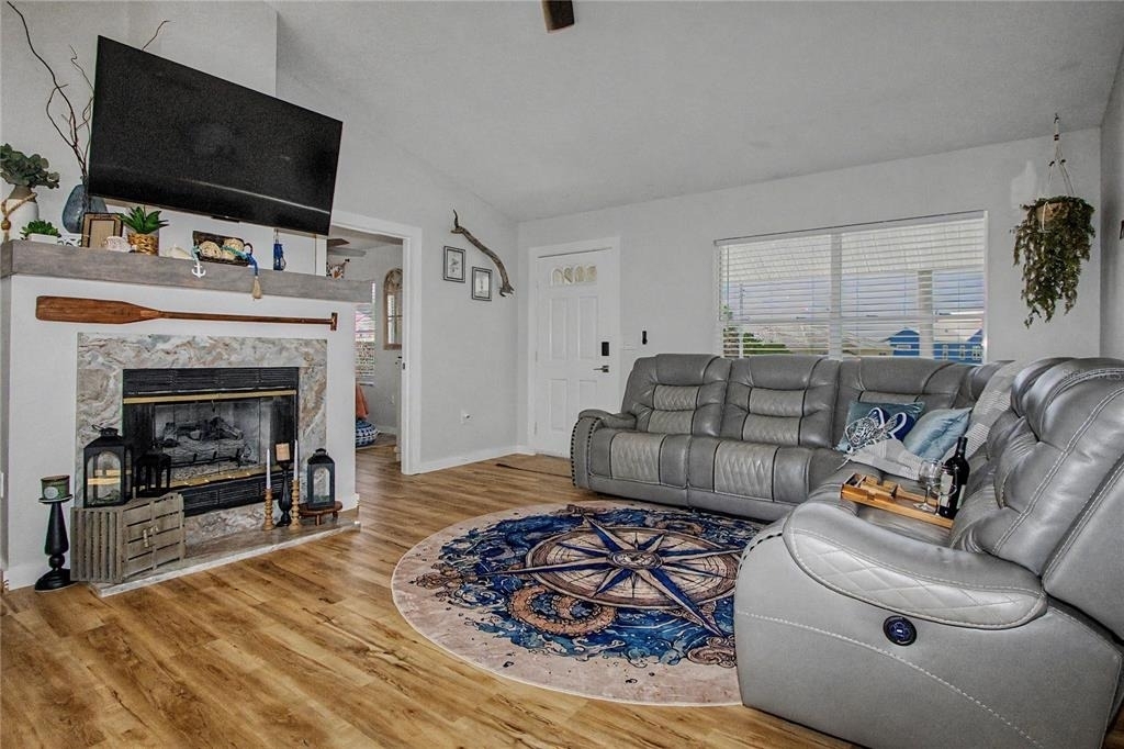 12390 W Standish - Photo 10