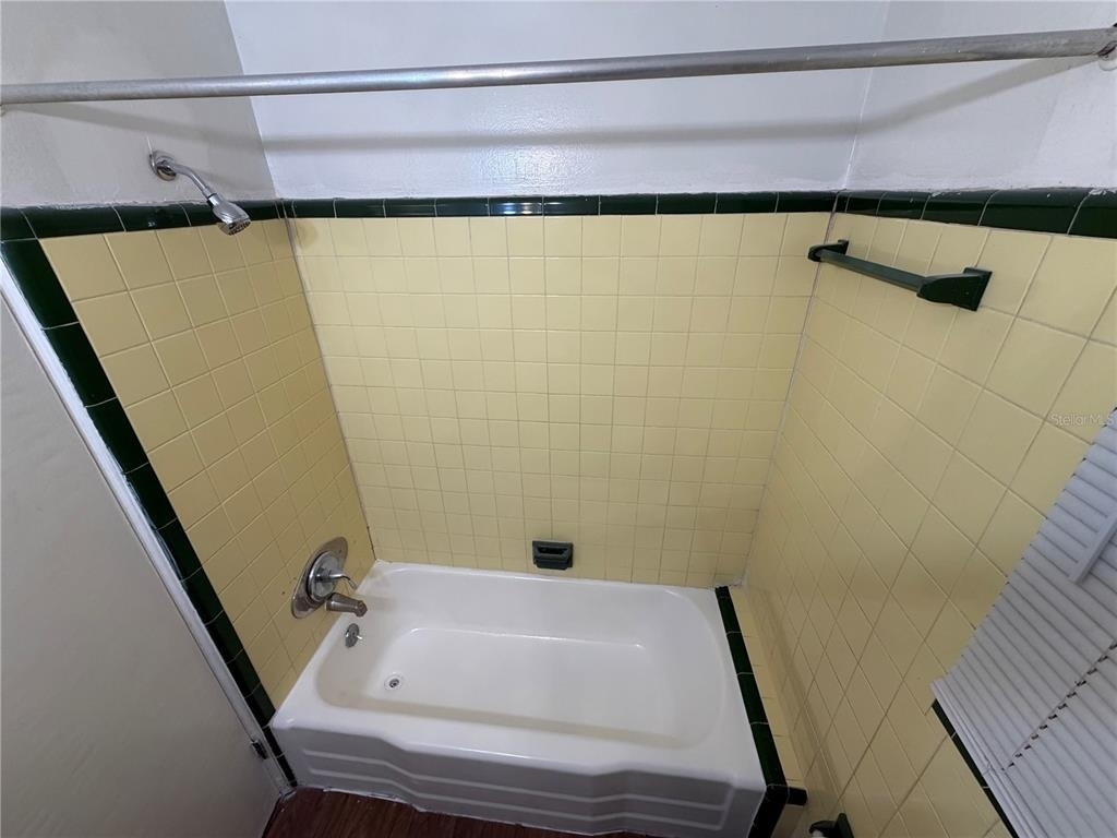 2107 S Mills Avenue - Photo 12
