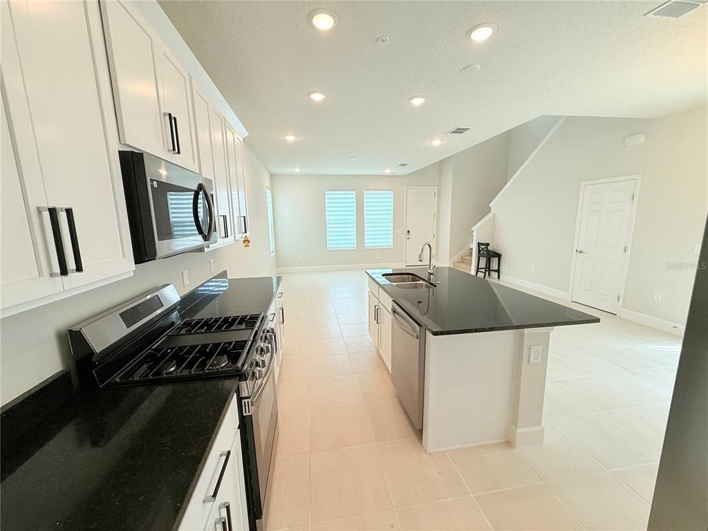 237 Station Lane - Photo 5