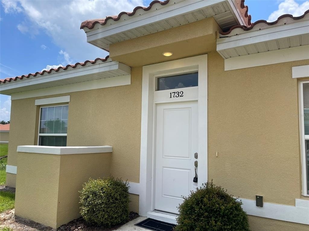 1732 Pacific Road - Photo 1
