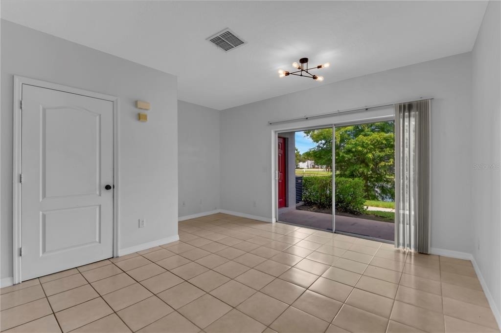 10825 Savannah Wood - Photo 3