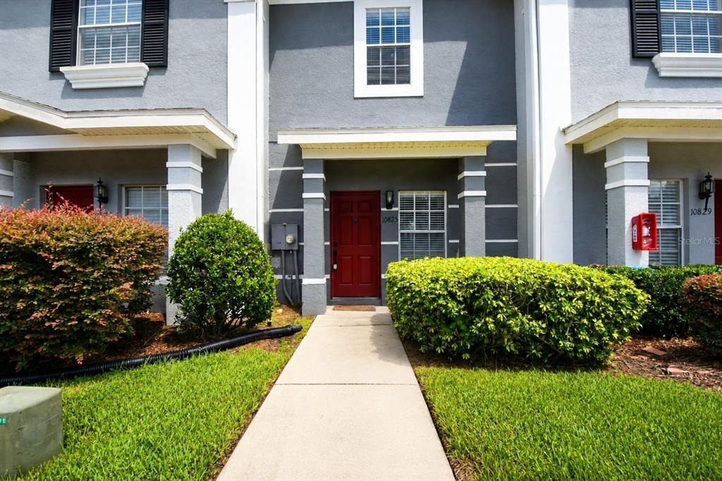 10825 Savannah Wood - Photo 1