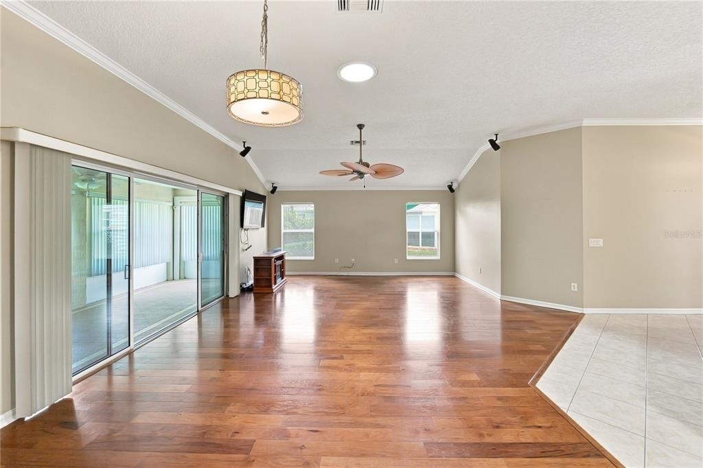 1304 De La Garza Place - Photo 6