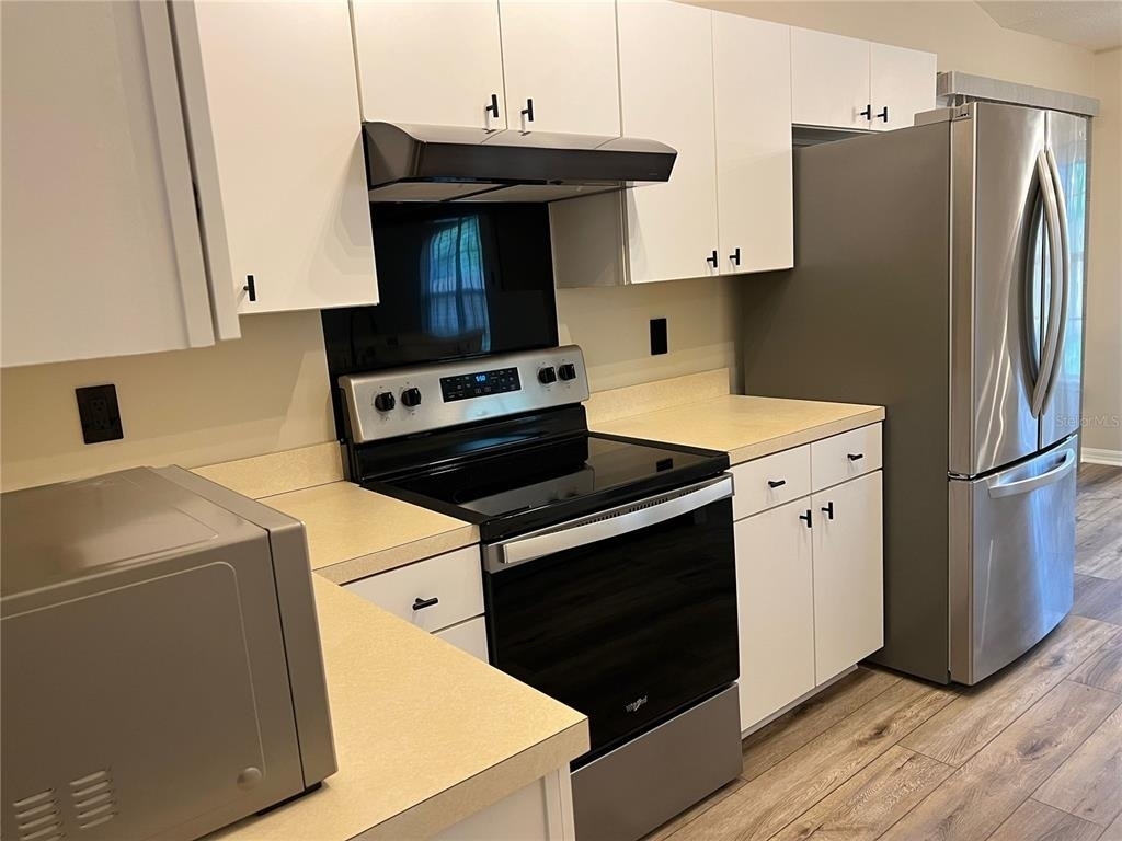 6845 Sw 81st Street - Photo 2