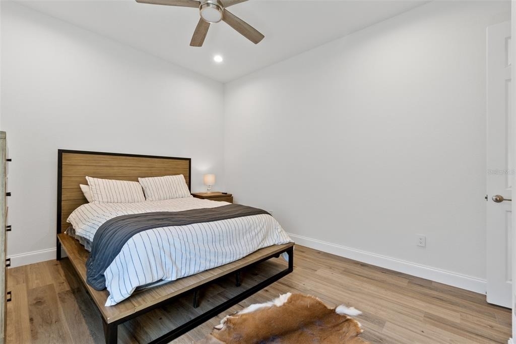 1329 Tullamore Boulevard - Photo 28