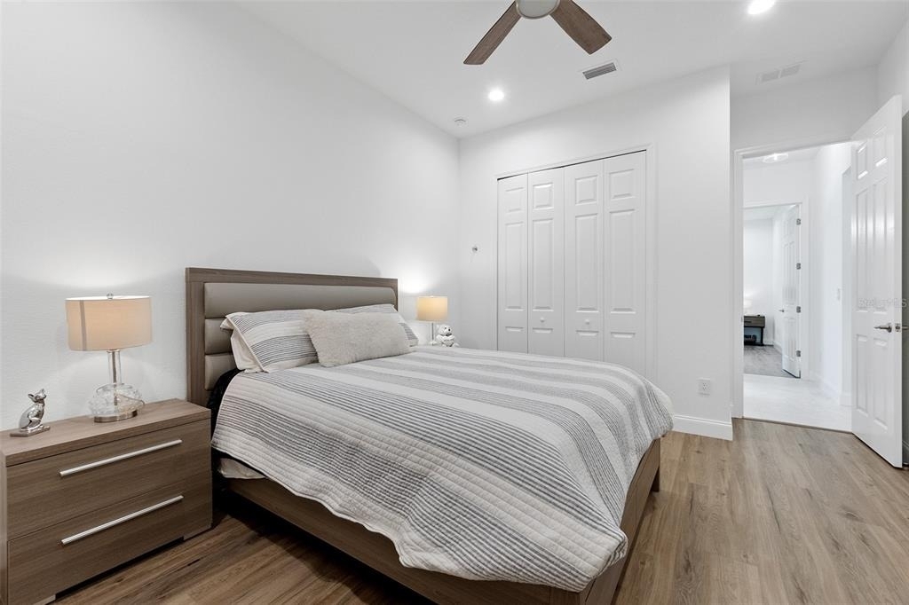 1329 Tullamore Boulevard - Photo 23