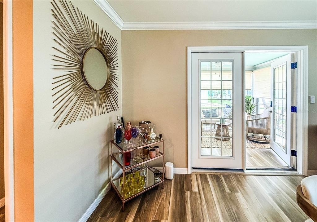 1900 Benjamin Franklin Drive - Photo 10