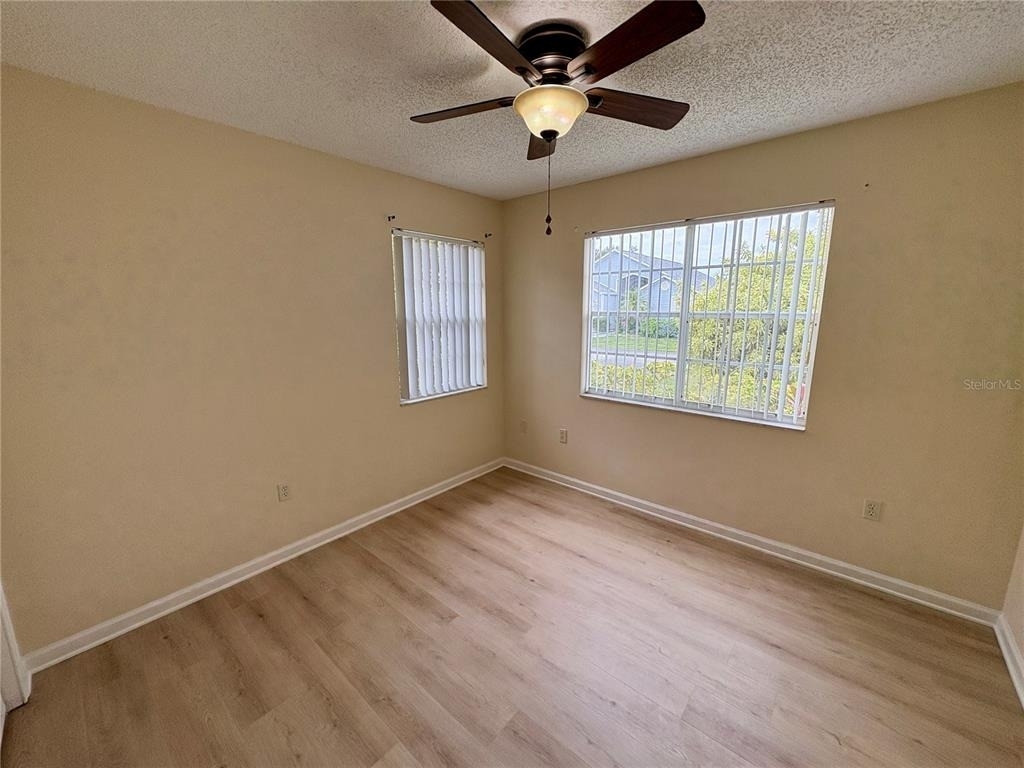 4007 39th Street W - Photo 17