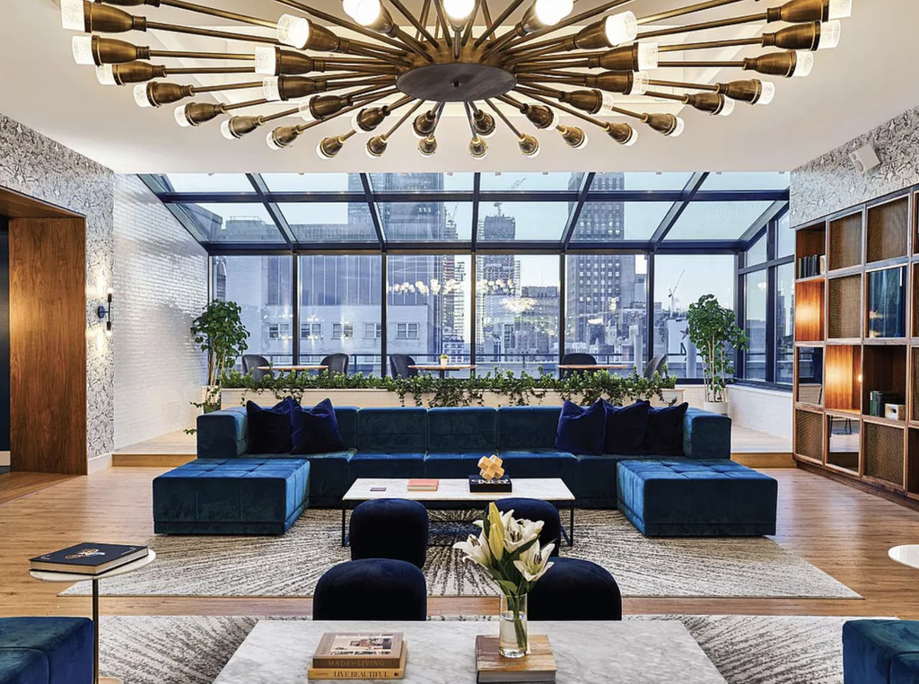 West 34th Street - Photo 10