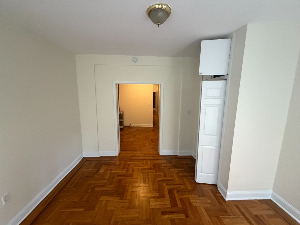East 12th Street - Photo 1