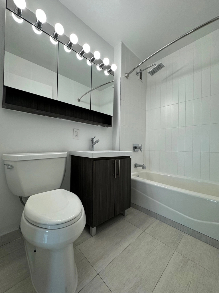200 Water Street - Photo 5