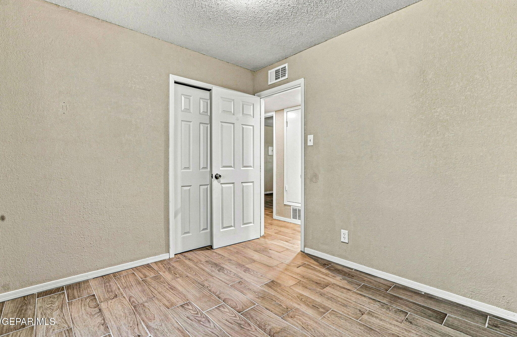 11524 Meadowbrook Drive - Photo 19