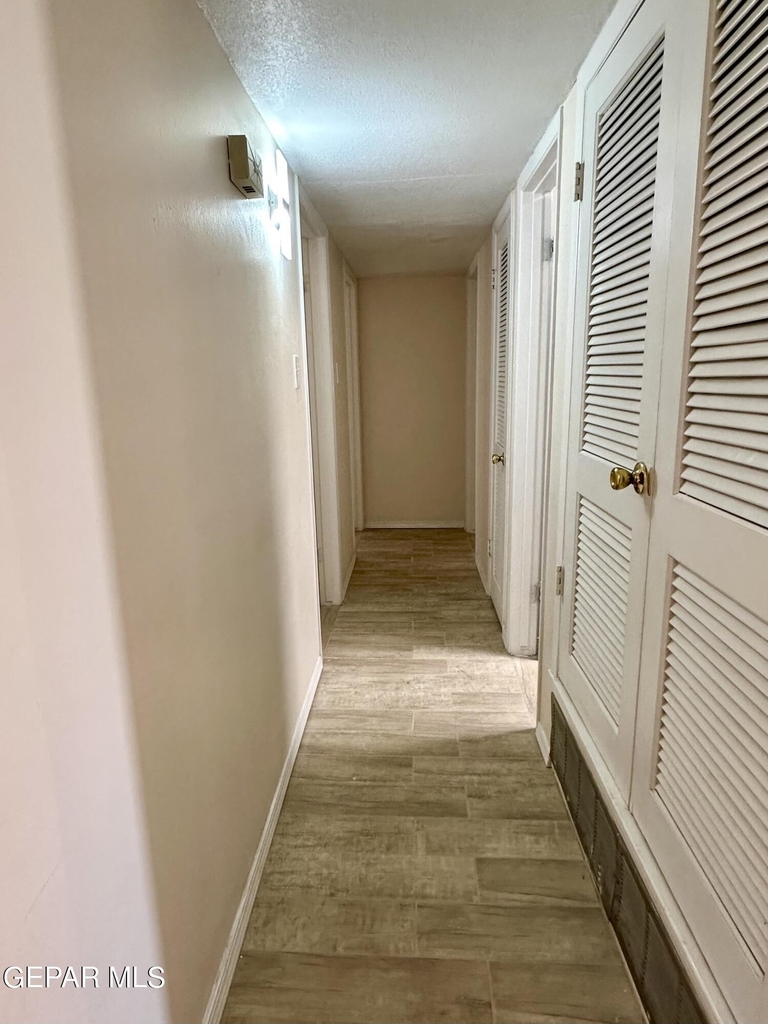 10101 Renfrew Drive - Photo 21