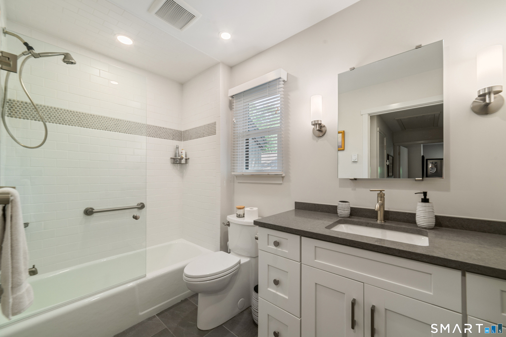 595 Heritage Village - Photo 17