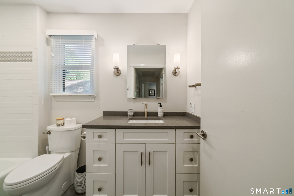 595 Heritage Village - Photo 18