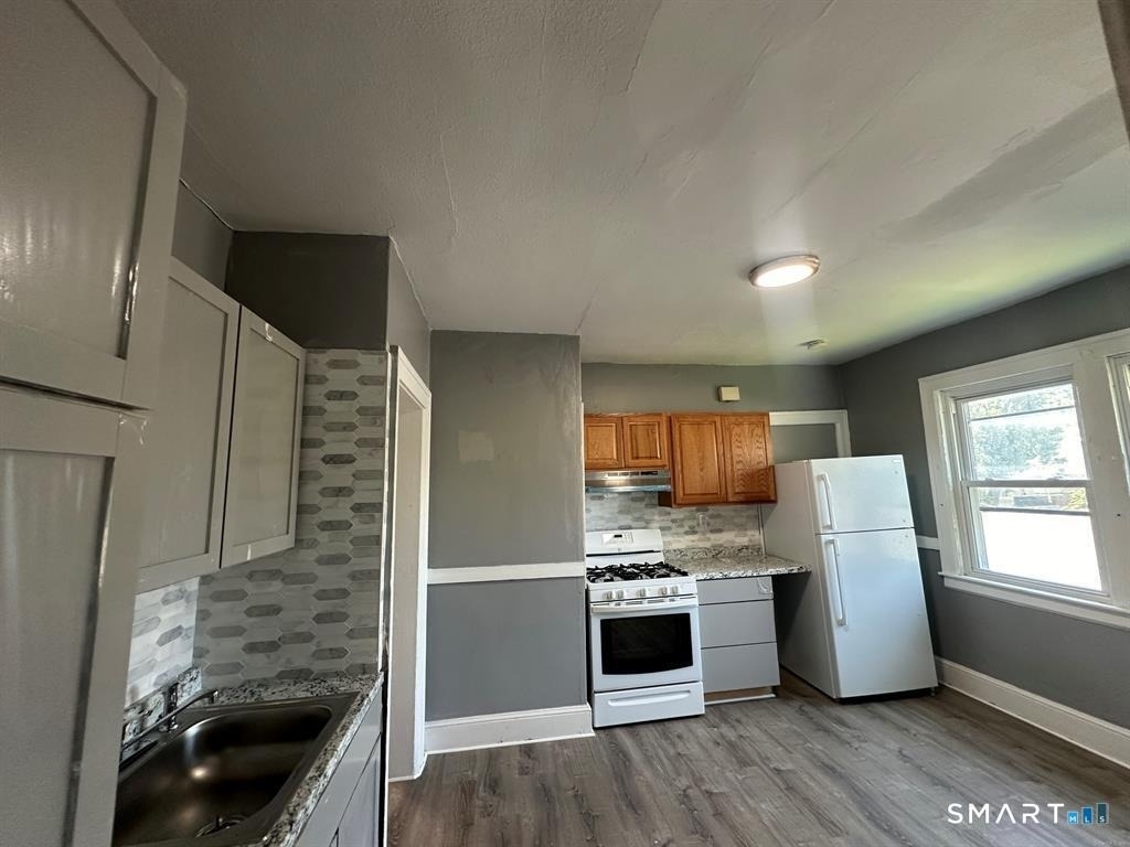 165 Martin Street - Photo 3