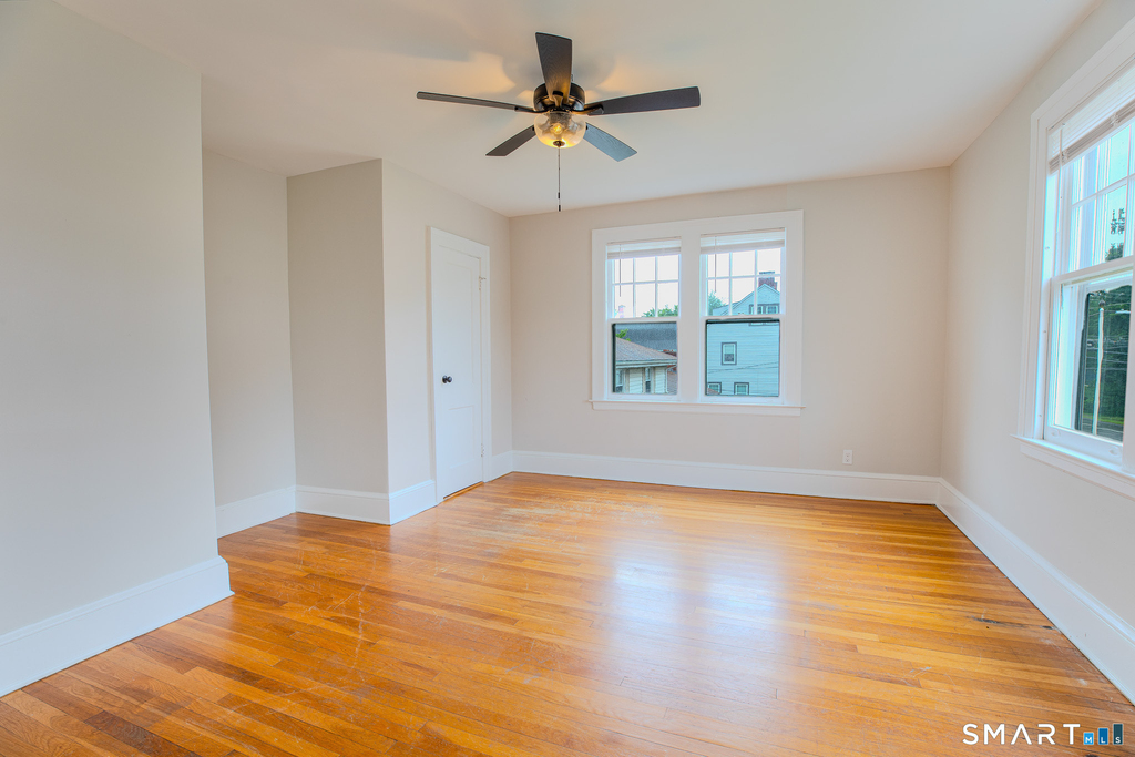 219 Jordan Lane - Photo 12