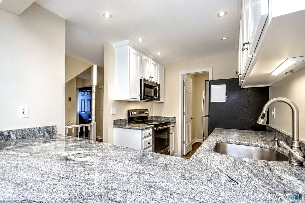 106 Ferry Court - Photo 6