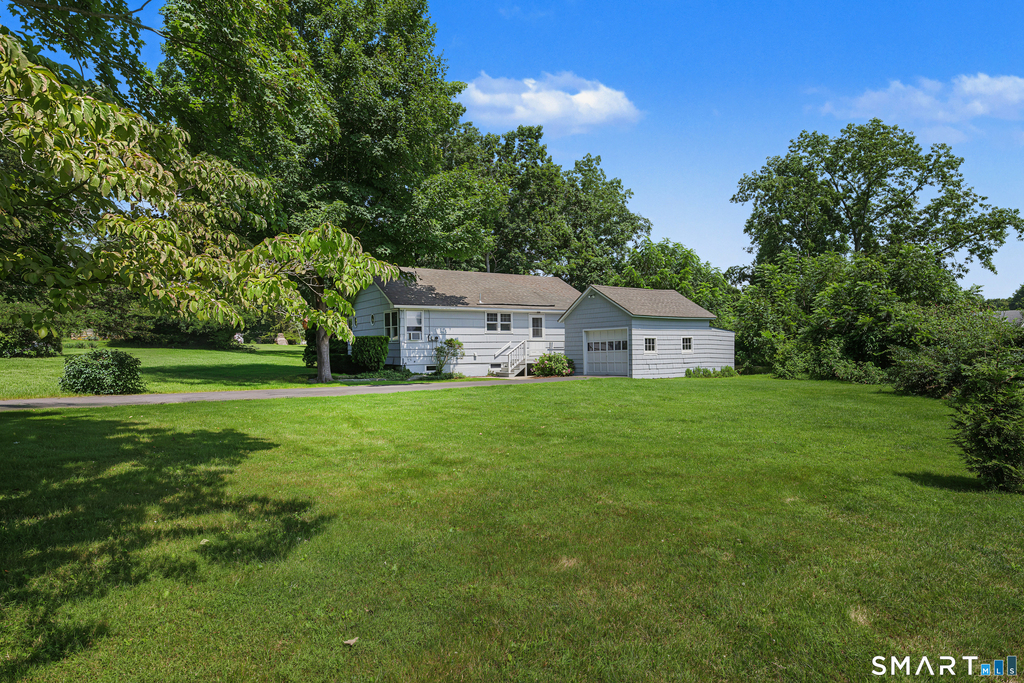 37 Beach Avenue - Photo 15