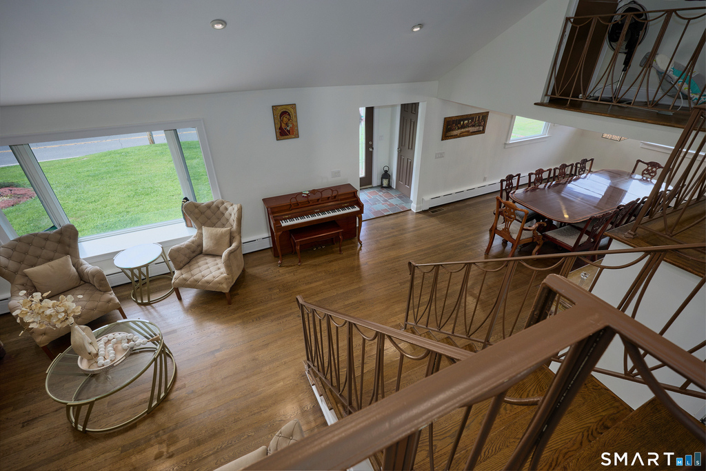 1374 Huntington Turnpike - Photo 11