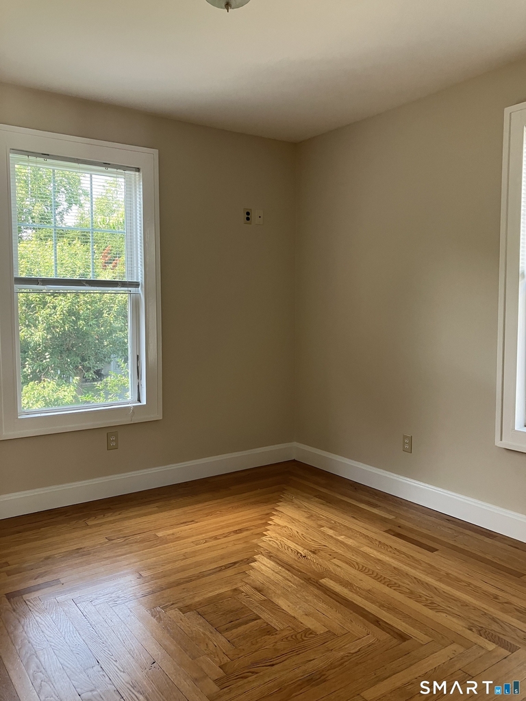 356 Yale Avenue - Photo 11