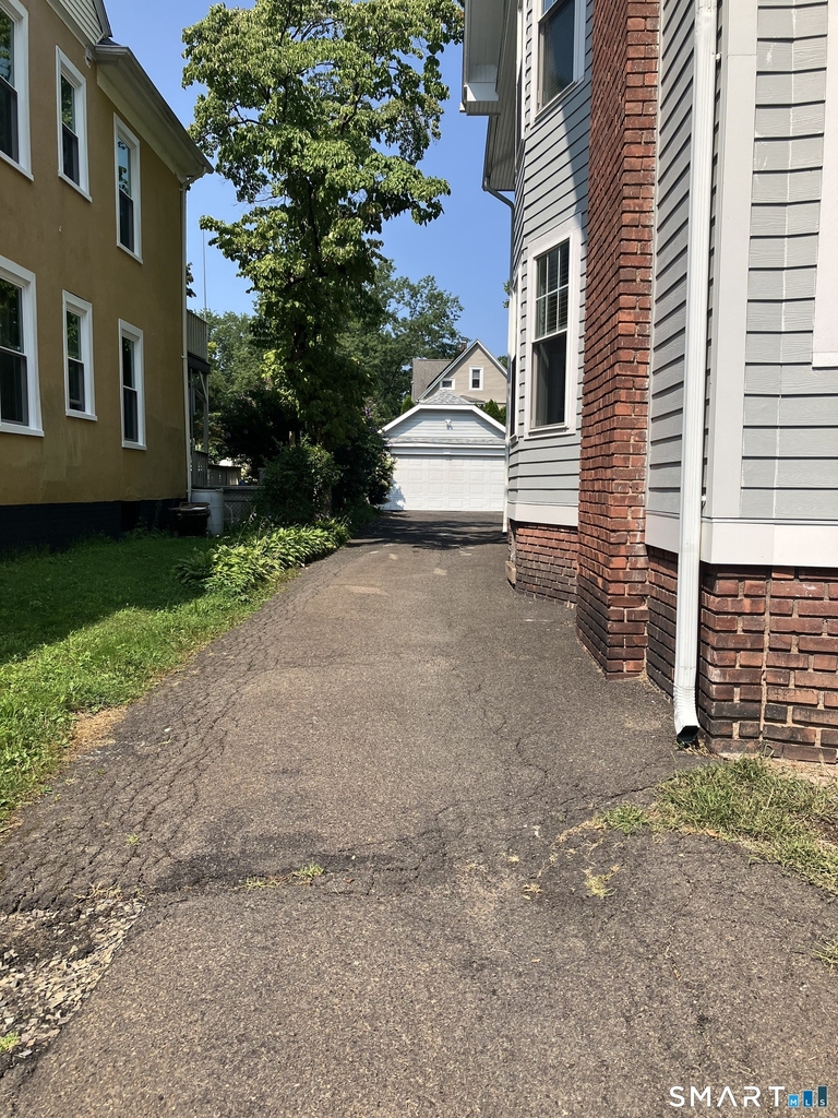 356 Yale Avenue - Photo 3