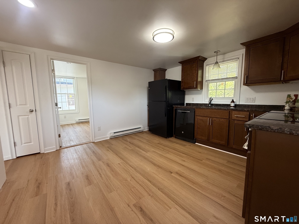 9 Brewer Street - Photo 4