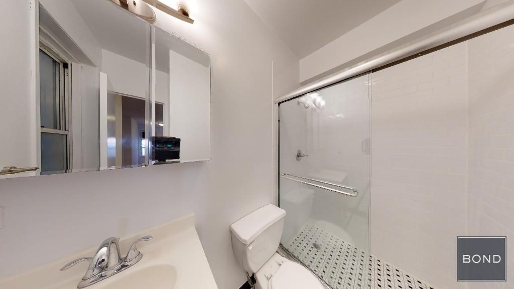 1435 1st Avenue - Photo 4