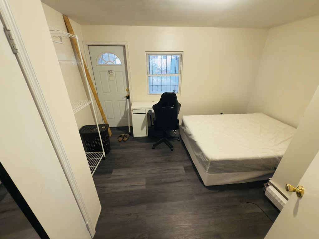446 Herkimer Street - Photo 3
