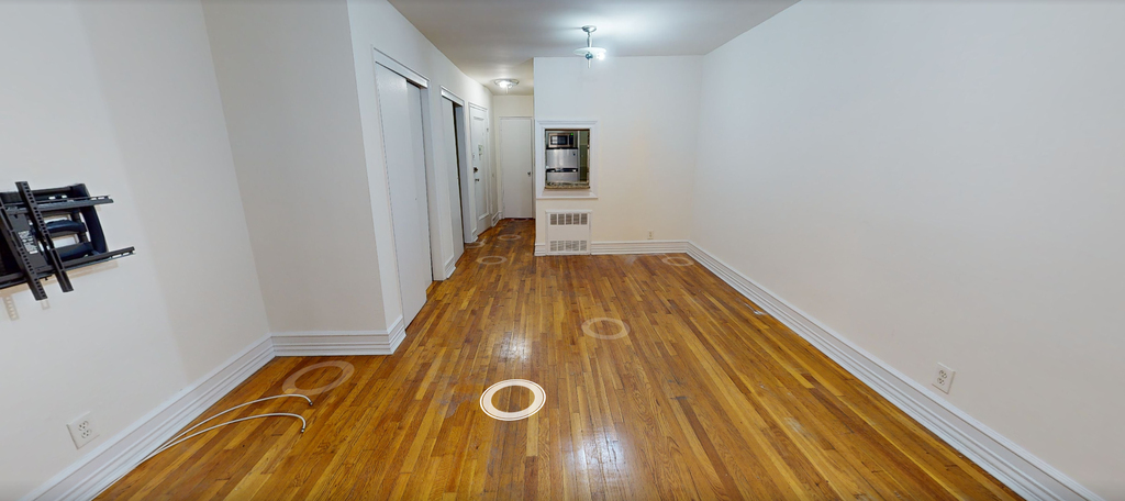 338 East 70th Street - Photo 1
