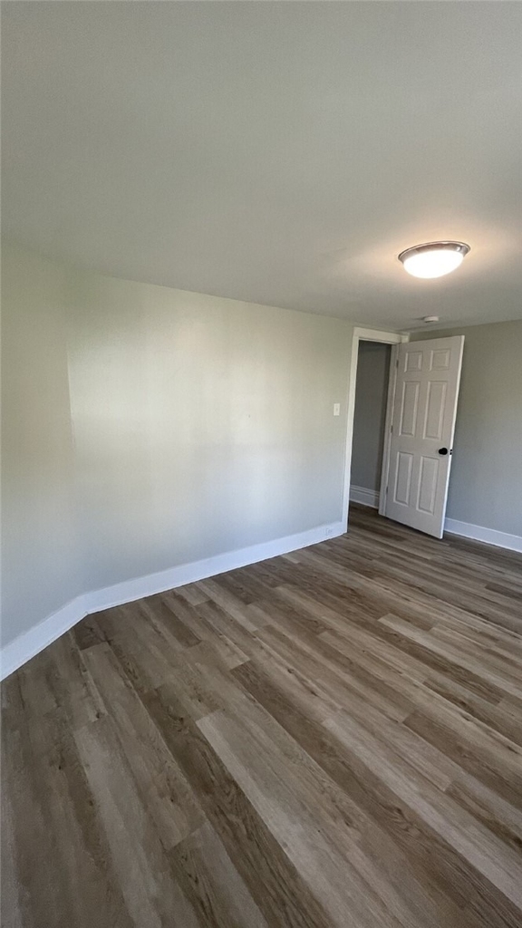7526 Dickson St - Photo 5