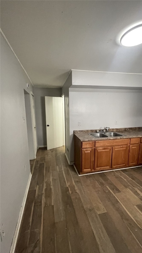 447 Hays Ave - Photo 3
