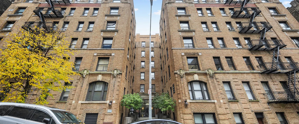 628 West 151st Street - Photo 11