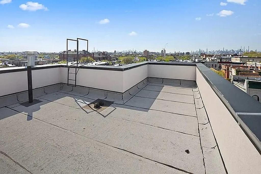 1354 Jefferson Avenue - Photo 6